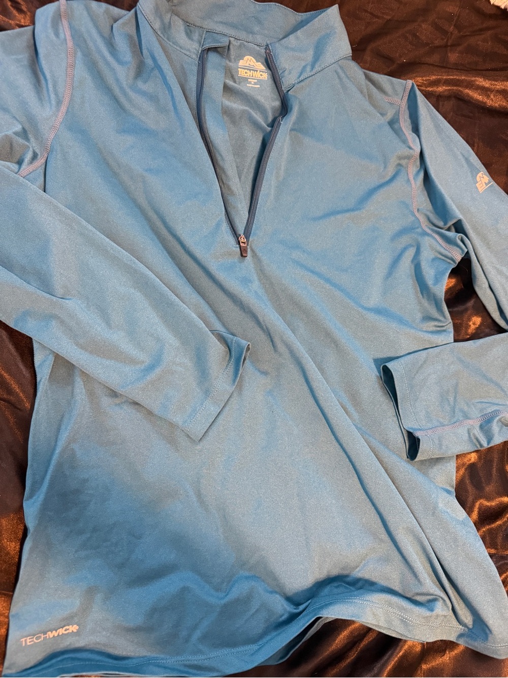 Eastern Mountain Sports Women's teal Blue Quarter-Zip Long Sleeve Top